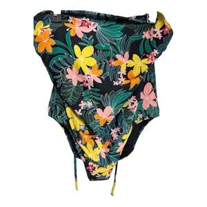 Women’s One-Piece Floral Swimsuit XXL